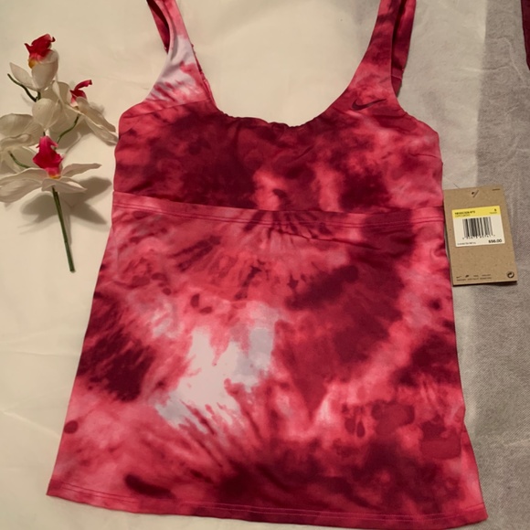 Nike top swimwear/workout top  small new with tag - Picture 4 of 5
